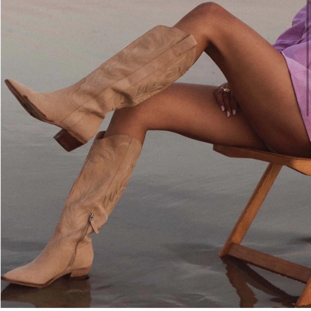 NEW Dolce Vita Solei Boots in Dune Nubuck Size 9.5